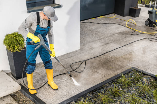 Garage Pressure Washing in Hickam Housing, HI